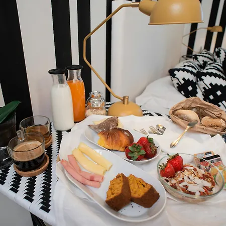 Passport Hotel